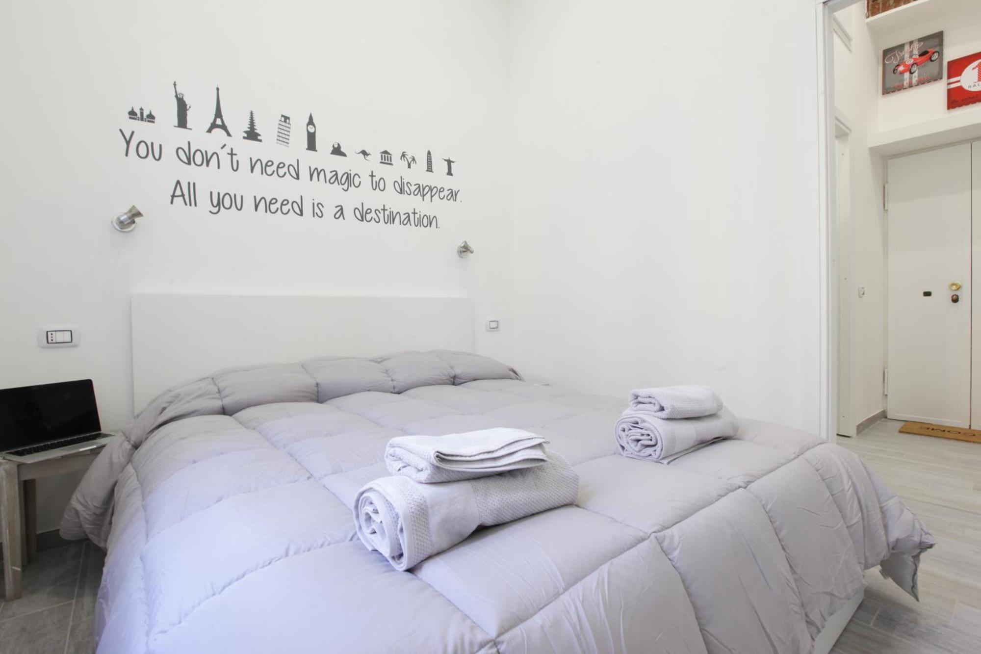 Amazing Apartment In City Center With Balcony ميلان المظهر الخارجي الصورة